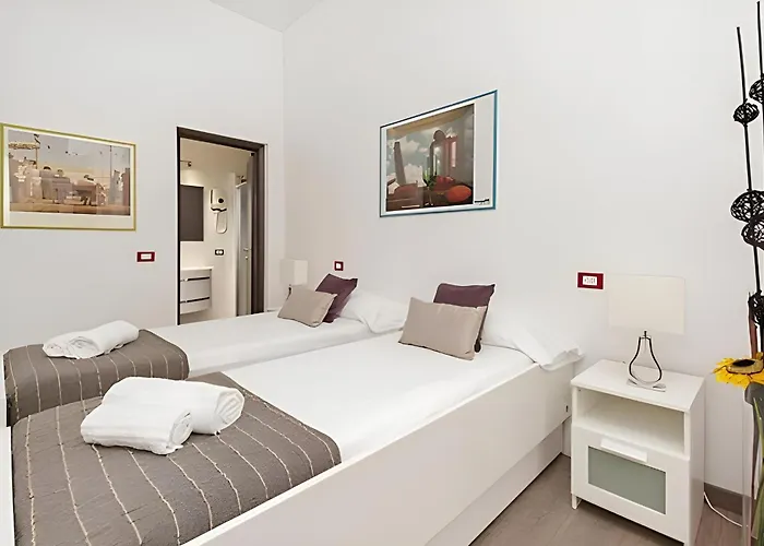 Ungaretti Vatican Apartment