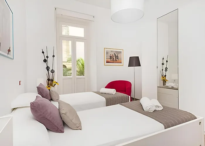 Ungaretti Vatican Apartment *